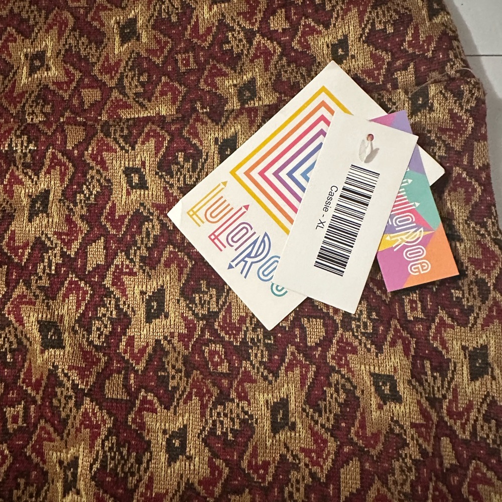 LuLaRoe Cassie Maroon and Gold Pencil Skirt, Size: XL - Picture 2 of 6